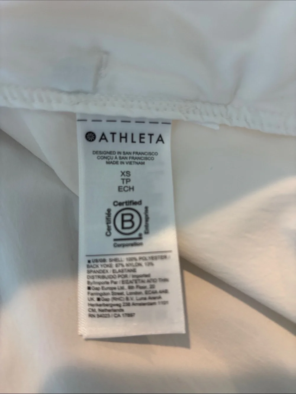 Athleta 🩷 White Lightweight Half Zip Ruffled Collar Windbreaker Pullover XS
